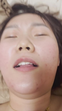 万元定制，线上女神线下母狗，虎牙博主【圣语abby】福利，裸舞自慰，爆燃约炮金主，口交啪啪调教 截图8