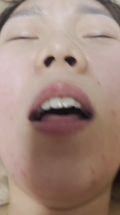 万元定制，线上女神线下母狗，虎牙博主【圣语abby】福利，裸舞自慰，爆燃约炮金主，口交啪啪调教 截图14