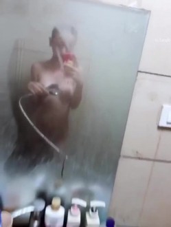 电报高端私密群内部福利分享视图整合集，各种淫妻白富美反差良家婊 截图2