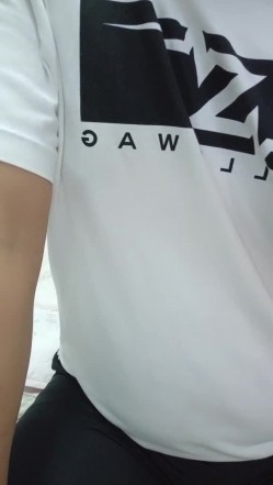 变态老哥直播强奸嫂子 截图1