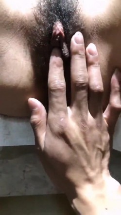 【性奴少妇&反差魅婊】超多漂亮淫妹淫妻淫女友啪啪口交甄选，靓妹舔肉棒 淫荡啪啪 骚穴特写 完美露脸 深喉内射篇 稀缺资源劲爆收藏 截图4