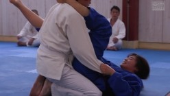 NSFS-119 投稿実話 妻がまわされた19 ～負けず嫌い格闘家妻の悲劇～ 三岳ゆうな 截图7