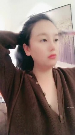 气质少妇巨乳【90大姨子】霸气背纹BBW，深喉内射又肛塞，露脸性爱全程高能 截图2