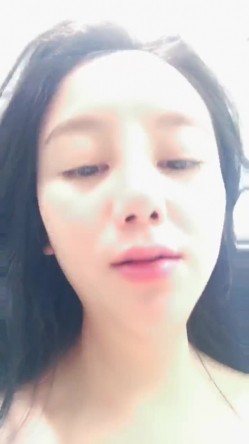 气质少妇巨乳【90大姨子】霸气背纹BBW，深喉内射又肛塞，露脸性爱全程高能 截图12