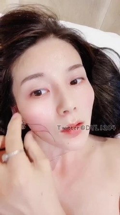 退圈女神归来！王动御用招牌女神模特【甲乙丙我姓丁】最新解锁推特自拍大胆露出全套 截图3