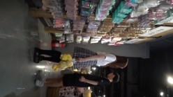YH05外纯内骚制服jk小姐姐极品性感开裆黑丝！ 截图3