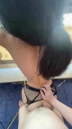 人生赢家，约炮大神【蒂奇！Long】玩肏调教，多位极品网红舞蹈生有露脸，全都乖乖的像条小母狗 截图6