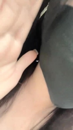 【京鱼儿】19岁童颜巨乳少女 各种服装 道具自慰 20小时，超大合集 截图13