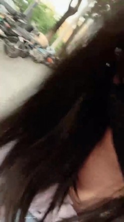 【京鱼儿】19岁童颜巨乳少女 各种服装 道具自慰 20小时，超大合集 截图14