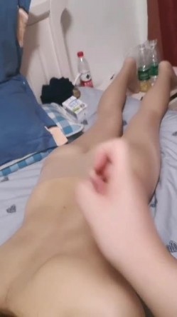 【极品御姐 ️完美露脸】超淫丝袜母狗『小语』2022新版私拍 爆裂黑丝各种爆操骚逼狼穴 淫荡高潮 高清720P原版 截图15