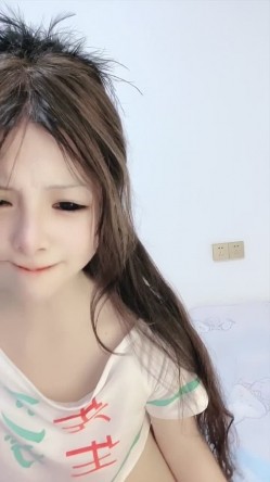 萝莉校花推荐 超正点【1点萝】美到让你鸡巴翘起 道具自慰喷水 看脸就能射的学生妹 罕见啪啪干爽 截图6