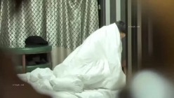 猫眼偷拍 服务员隔门偷窥大学生情侣小胖和女友电竞酒店内疯狂做爱 截图1