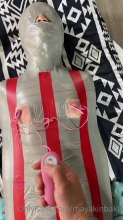 极品反差绿帽癖淫妻母狗【艾蜜莉】解锁私拍完结篇~协闺蜜约战粉丝换老公4P叠插排插超辣眼睛 截图10