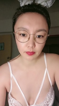 推荐，巨臀御姐，还是个老师，【御姐5】，高跟丝袜~道具爽到翻白眼，哪个男人扛得住这骚逼 截图10