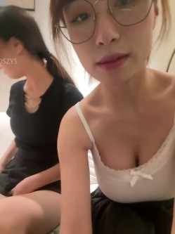 ️清纯主播【202509yoyo】表姐带着表妹下海直播、在线教口活、练习做爱姿势 截图8