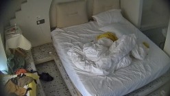 酒店偷拍非常能干的大学生情侣女友被抱起来操完放沙发被无套操老惨了 截图5