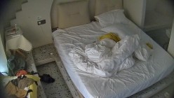 酒店偷拍非常能干的大学生情侣女友被抱起来操完放沙发被无套操老惨了 截图8