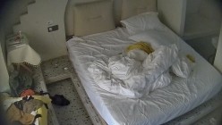 酒店偷拍非常能干的大学生情侣女友被抱起来操完放沙发被无套操老惨了 截图11