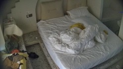 酒店偷拍非常能干的大学生情侣女友被抱起来操完放沙发被无套操老惨了 截图13