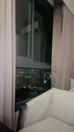尤物推荐【美人儿】逆天女神 颜值身材吊打网红明星 美到窒息 绿播下海 全裸下厨 跳蛋自慰爽 截图7
