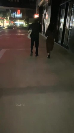 五天合集，【云南第一深情】，学妹醉酒~半梦半醒间被3p爆操~勾搭外卖，挺害羞的，刚下海，很有味道的妹子 截图2
