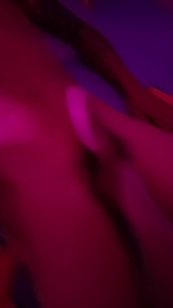 极品名媛外围女神『嫖妓达人』那些年出差操过的鸡 穿衣是高不可攀的女神，脱衣是淫荡下贱母狗 截图6