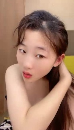 新人下海！湖南妹子！【周小童】奶子大~屁股大~尺度大！ 截图10