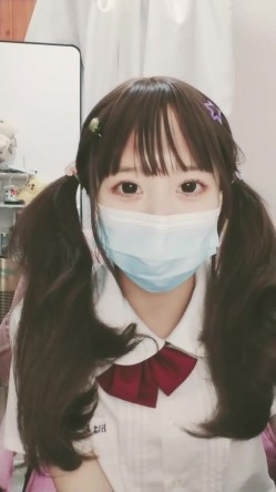 高颜值清纯00后福利姬【香蕉不呐呐】 最新VIP订阅露脸福利 截图11