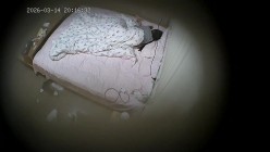 酒店偷拍可爱反差学妹与眼镜男友的游戏啪啪腻歪日常 截图6