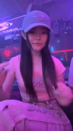 酒店女神，醉生梦死的每一天，羡煞众人，【03年安琪拉表妹】，夜店狂欢，喝醉都吐了，酒店啪啪 截图1