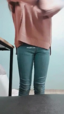 【反差婊子】20套反差婊子生活淫乱视图合集⑨ 啪啪、调教、自慰、制服等等应有尽有 清纯的外表掩饰不了内心的淫荡 截图1