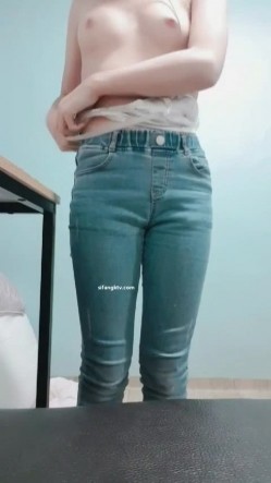 【反差婊子】20套反差婊子生活淫乱视图合集⑨ 啪啪、调教、自慰、制服等等应有尽有 清纯的外表掩饰不了内心的淫荡 截图6