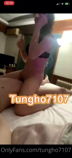 泡良大神性爱救火队「偷妳Tony」OF日常约炮露脸私拍 众多良家学生模特网红拜倒在炮王牛仔裤下 截图13