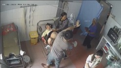稀有黑客破解医院妇产科监控摄像头完美正面角度高清偷拍几个孕妇 最美年轻孕妇 阴蒂清晰可见 截图11