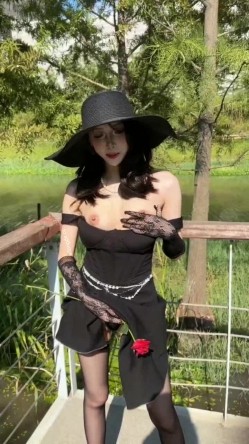 【神仙颜值，强烈推荐】魔法少女瓦尔基里 高价付费福利 截图2