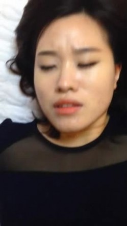 最新反差婊 高端私密群内部福利群泄密流出视图基本都露脸美女如云 截图14
