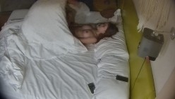 大学城 完美胸型的小美女跟男友玩到凌晨才回来 精神还不错 跟男友还搞了两炮 射一肚皮的淫液 截图5