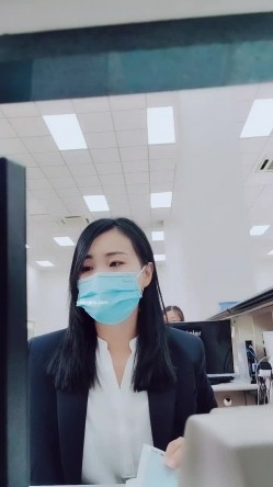【丫头等你】出入境工作人员~上班逼塞跳蛋扣穴流白浆~！~-出入境工作人员~上班逼塞跳蛋.厕所开秀扣穴流白浆 截图8