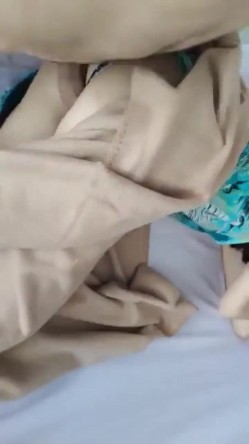 把醉酒的嫂子偷偷无套内射了 不知道是真醉还是装醉 反正能给操就行 截图8