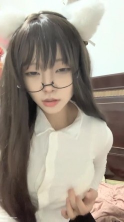 【女高童颜巨乳】应求更新 大奶校花 跳蛋 滴蜡 密码房! 挑战感官刺激 截图7
