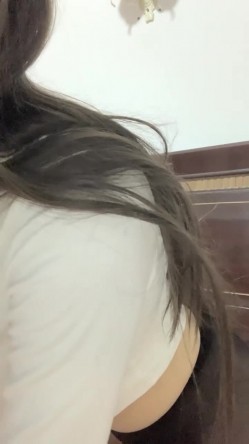 【女高童颜巨乳】应求更新 大奶校花 跳蛋 滴蜡 密码房! 挑战感官刺激 截图11