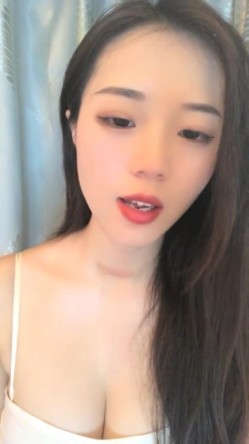 新人！清纯女神下海~超漂亮~【恬恬】热舞诱惑~扒穴自慰，眼镜妹反差婊，御姐风女神不可错过 截图15