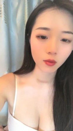 新人！清纯女神下海~超漂亮~【恬恬】热舞诱惑~扒穴自慰，眼镜妹反差婊，御姐风女神不可错过 截图16