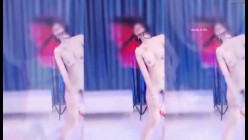 万元定制网易CC星秀舞蹈代言人人气扛把子极品女神【苏甜甜】 截图10