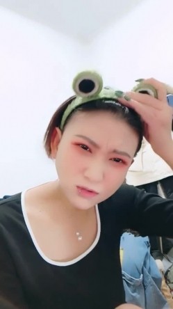 E02淫骚御姐【大啾啾】夜店酒吧沟搭干部 厕所无套轮干 情趣丝袜舔脚爆操玩3P 截图12