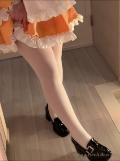 清纯反差女神童颜巨乳，极品露脸福利姬【Nikumikyo】，自慰诱惑值得一赏 截图1