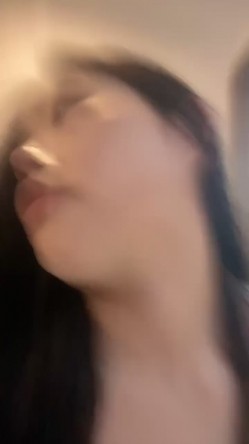 34D美乳女神【月亮躲在云朵】下海福利，顶级炮架子，道具自慰喷水 截图7