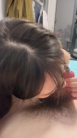 极品颜值小情侣私拍泄密，可爱女友女仆装被哥哥操，清纯淫靡并存，一使劲儿感觉就操破了一样 截图4