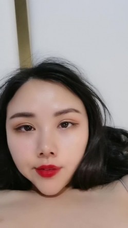 极品导弹巨乳主播【38H罩杯妹妹】挤奶诱惑超长100小时源码录制直播合集 截图11