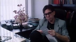 警花肉搏强奸党 截图3
